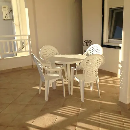 Aparthotel Kemo Neum