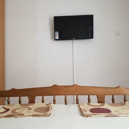 Aparthotel Kemo *