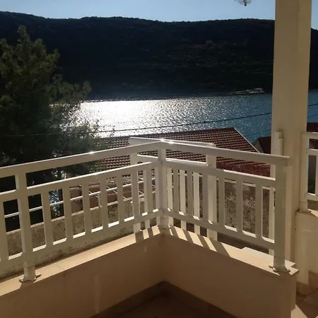 Aparthotel Kemo *